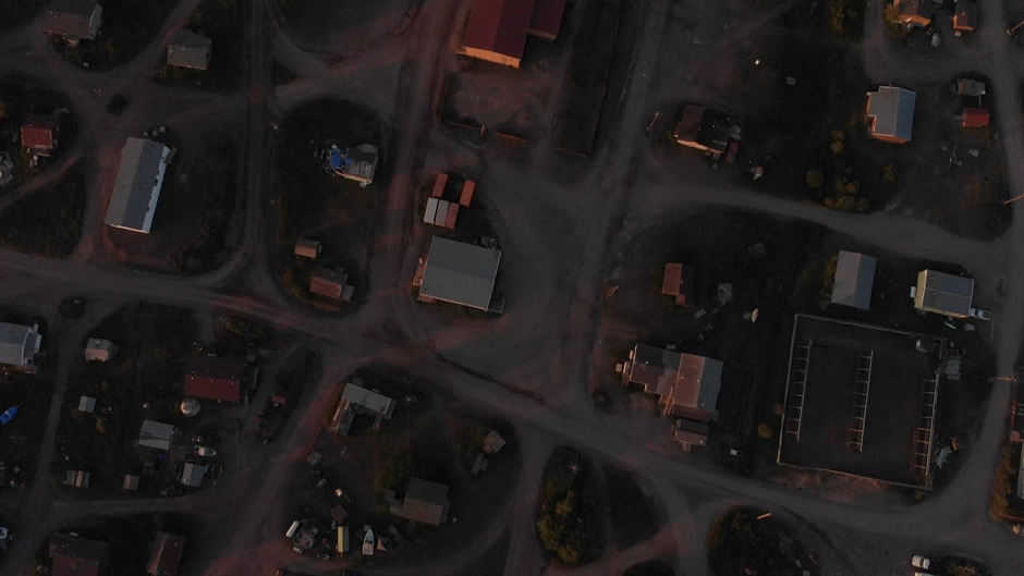 Aerail overhead view of streets in Lustelke